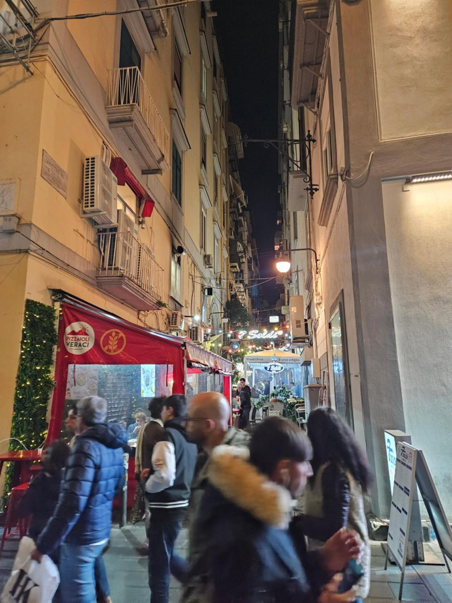 Appartamento Casa Savoia Dream Napoli Esterno foto