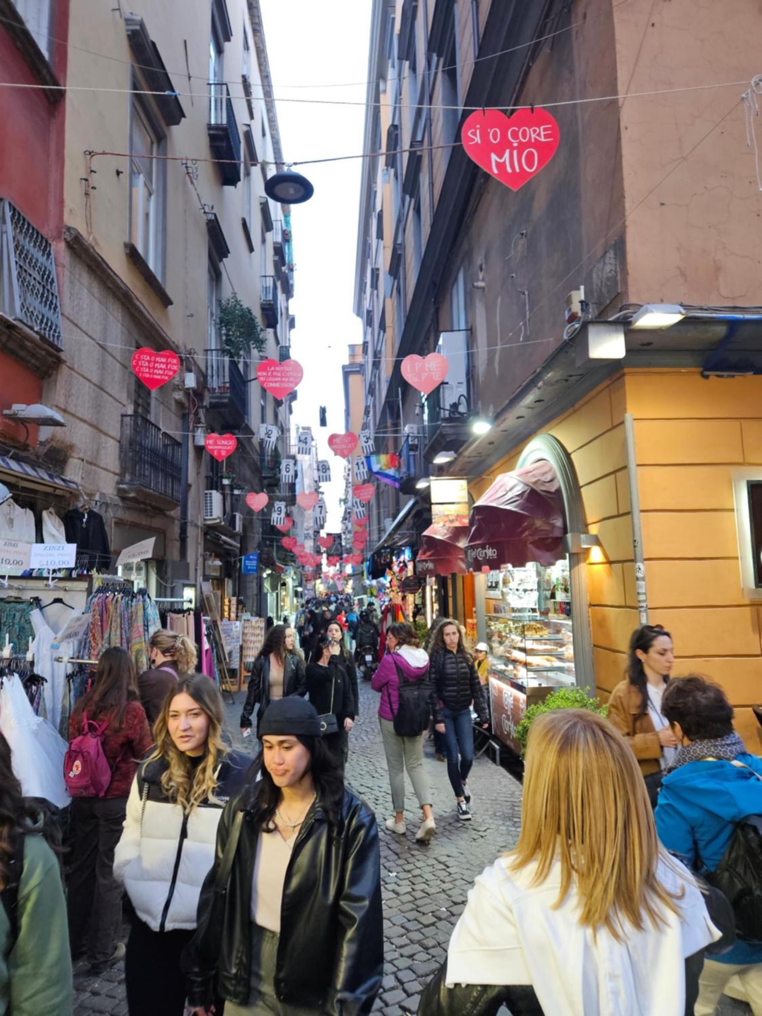Appartamento Casa Savoia Dream Napoli Esterno foto