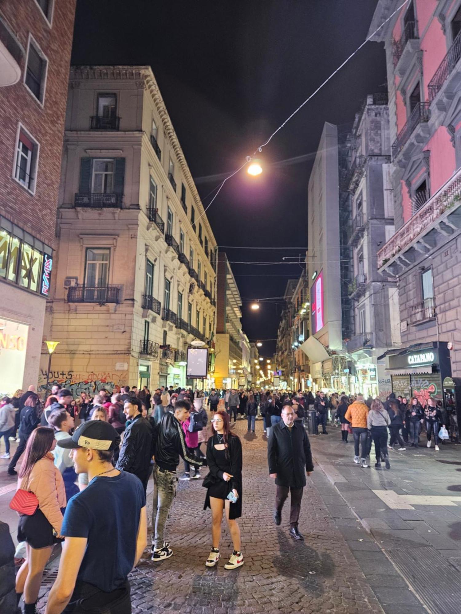 Appartamento Casa Savoia Dream Napoli Esterno foto