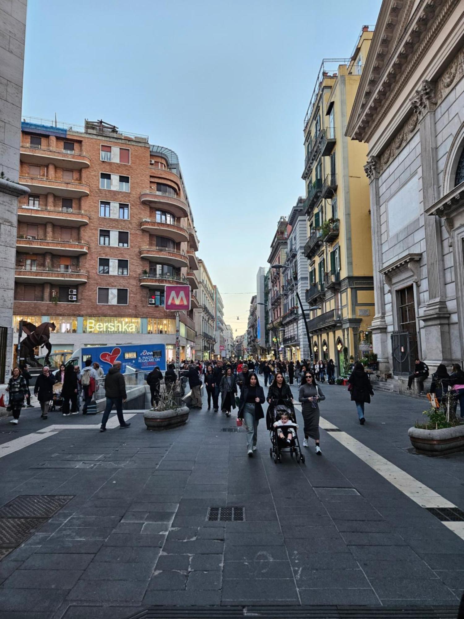 Appartamento Casa Savoia Dream Napoli Esterno foto